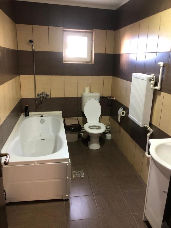אונשטי Hostel Mialma מראה חיצוני תמונה